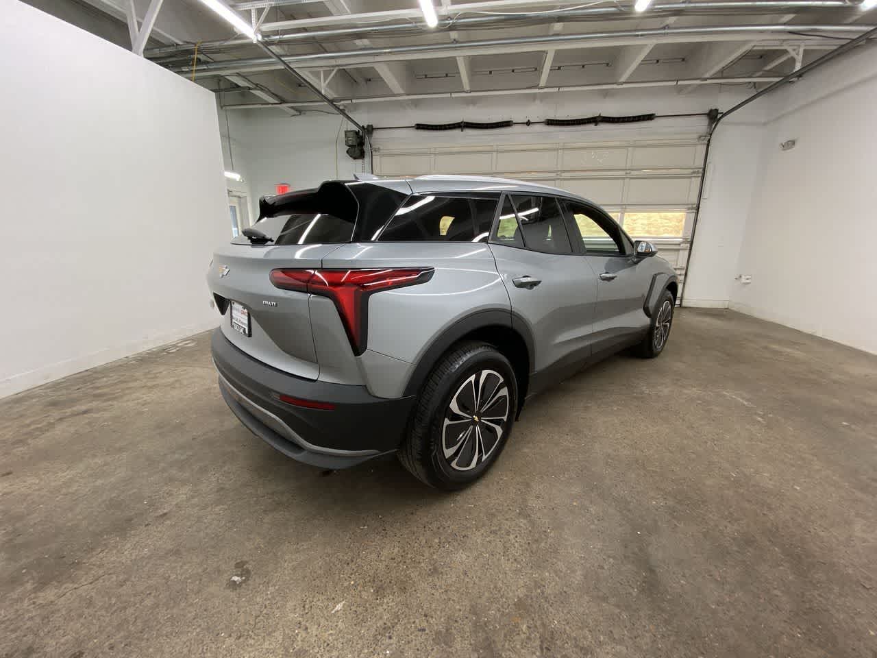 Thumbnail: 2024 Chevrolet Blazer EV - 6