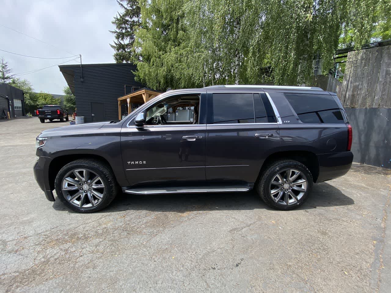 Thumbnail: 2015 Chevrolet Tahoe - 3
