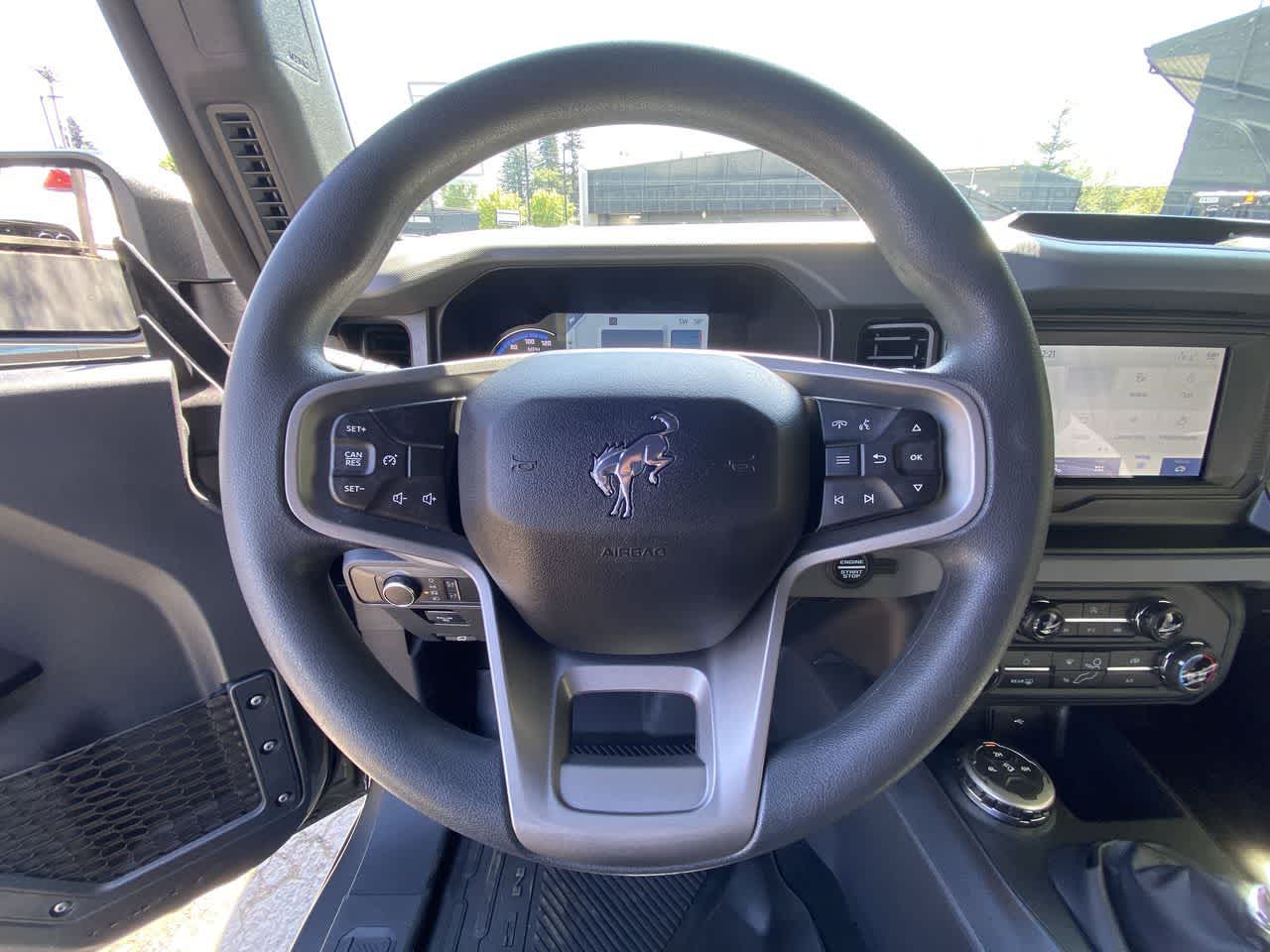 Thumbnail: 2022 Ford Bronco - 18