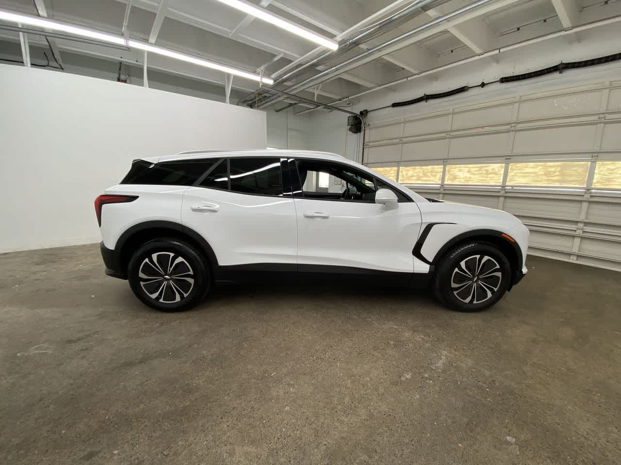 Thumbnail: 2024 Chevrolet Blazer EV - 7