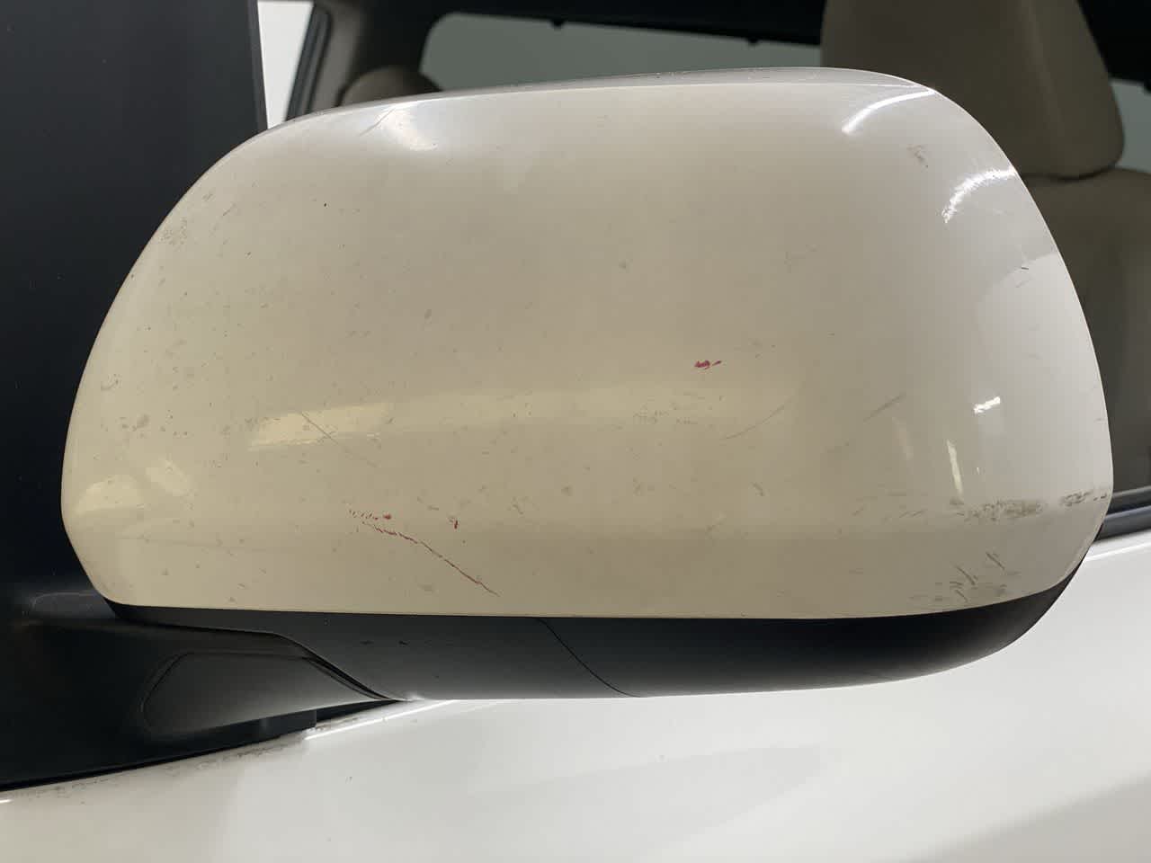 Thumbnail: 2012 Toyota Sienna - 40