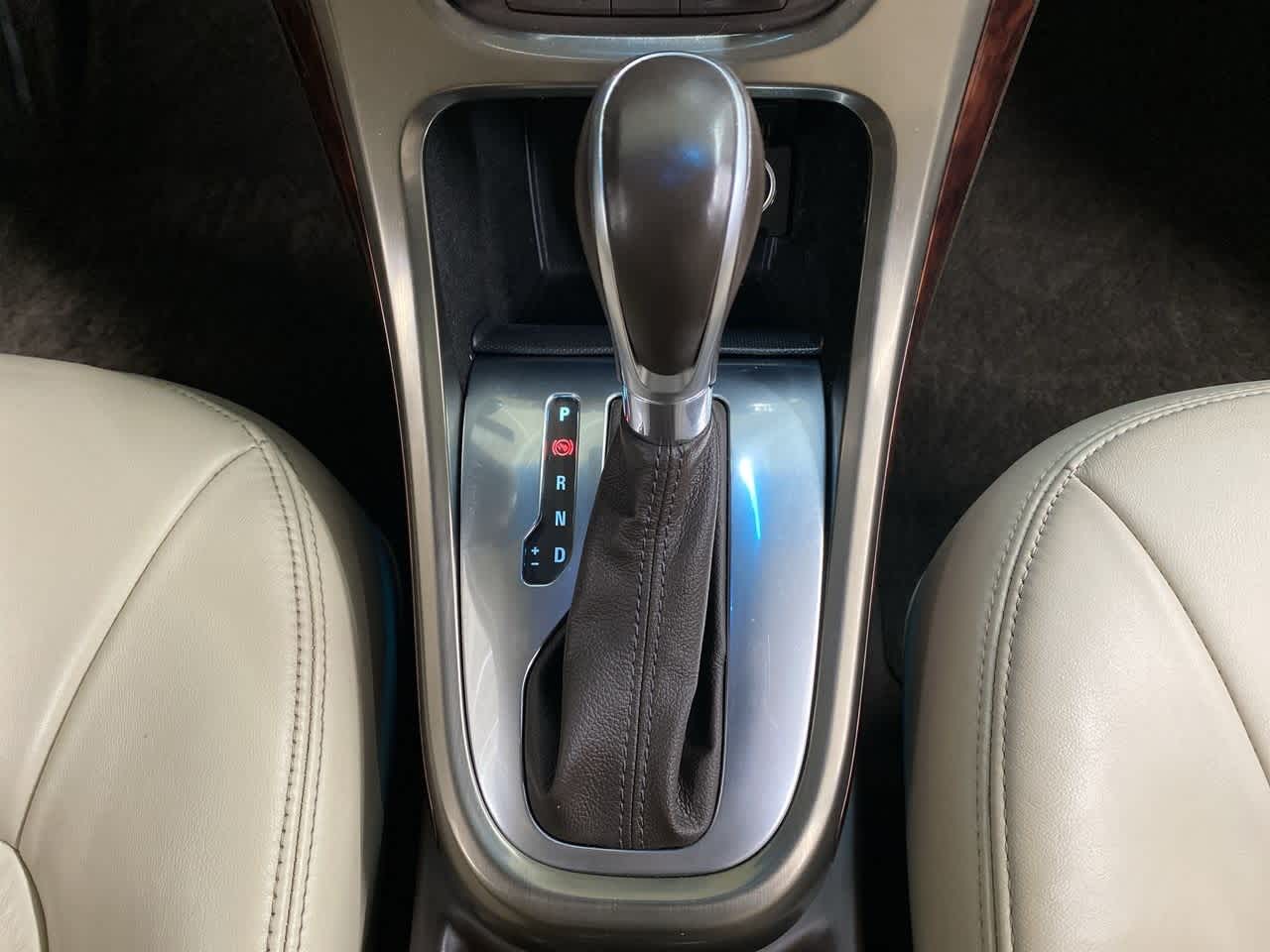 Thumbnail: 2012 Buick Verano - 28