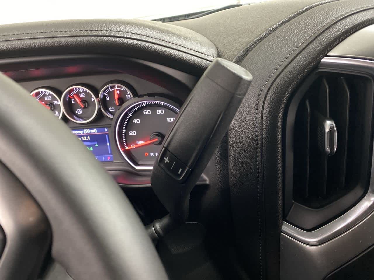 Thumbnail: 2020 Chevrolet Silverado 1500 - 25