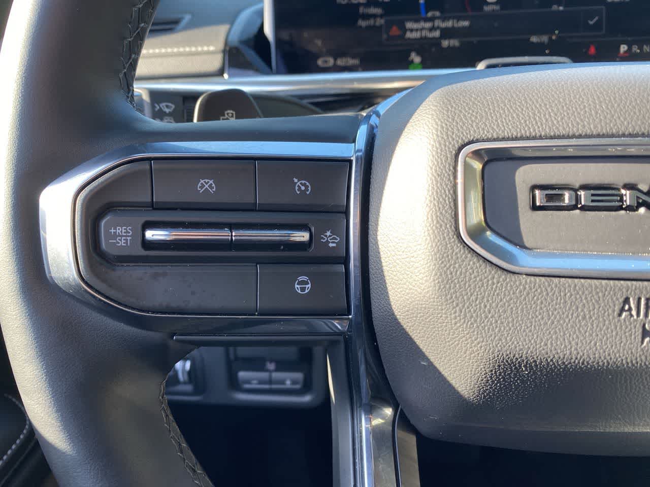 Thumbnail: 2025 GMC Sierra EV - 20