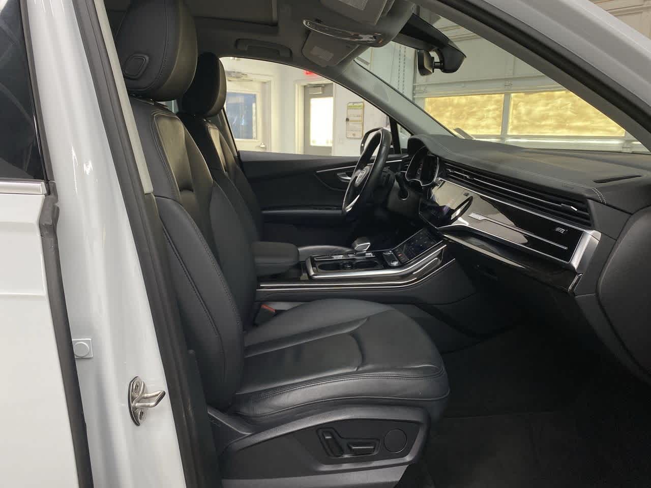 Thumbnail: 2024 Audi Q7 - 18