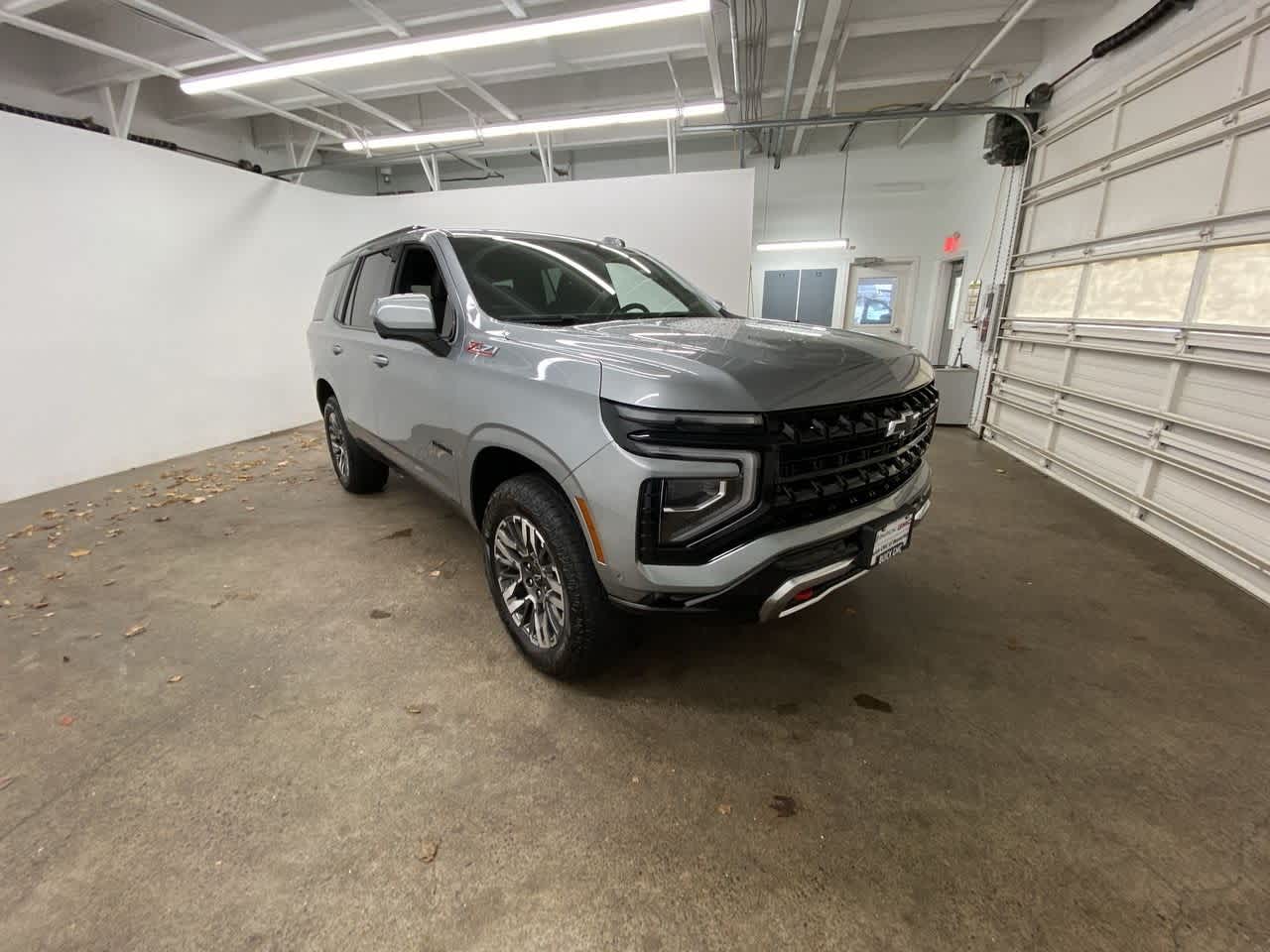 Thumbnail: 2025 Chevrolet Tahoe - 8