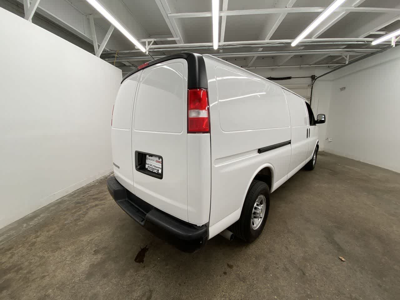 Thumbnail: 2025 Chevrolet Express - 6