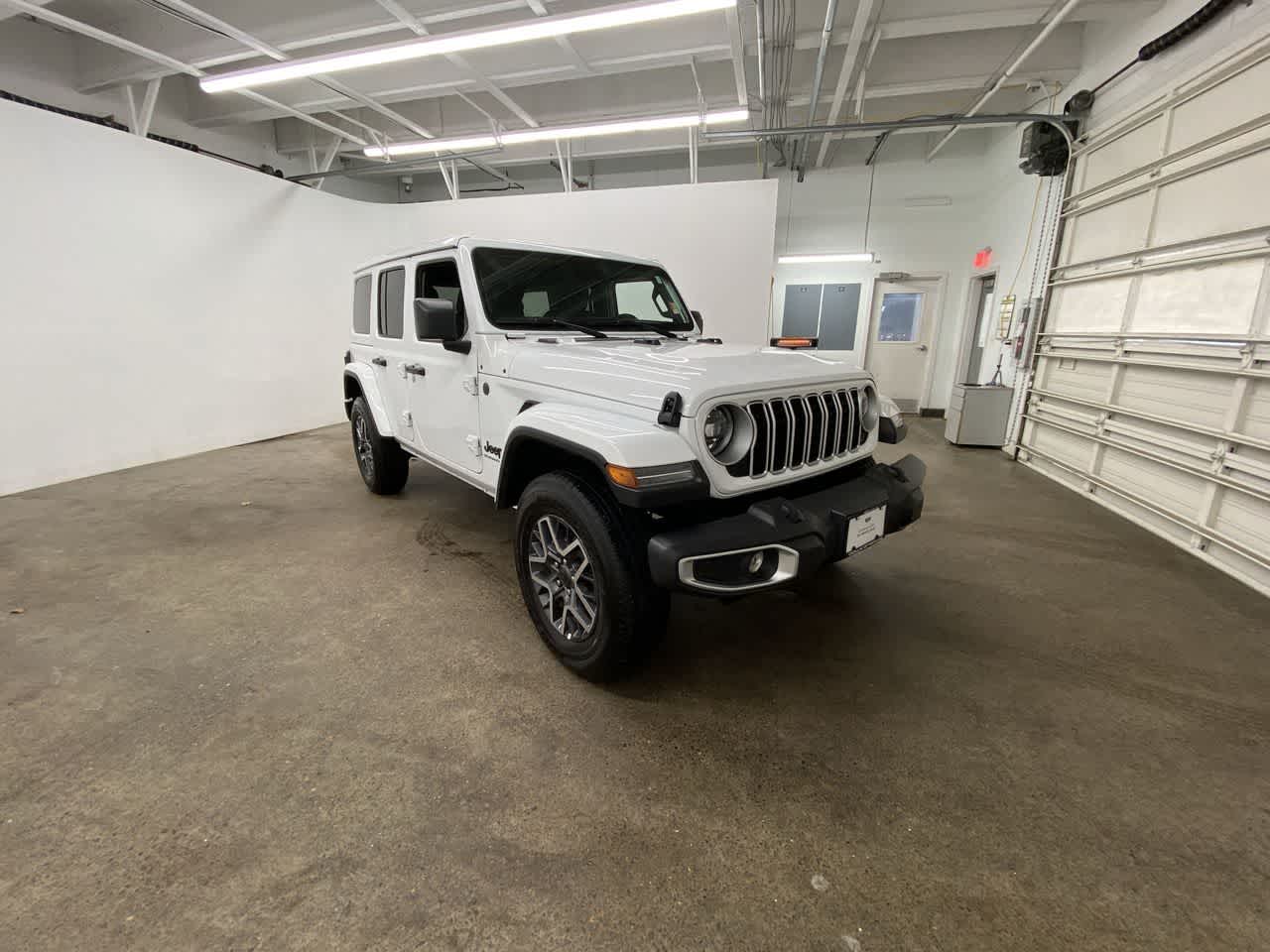 Thumbnail: 2025 Jeep Wrangler - 8