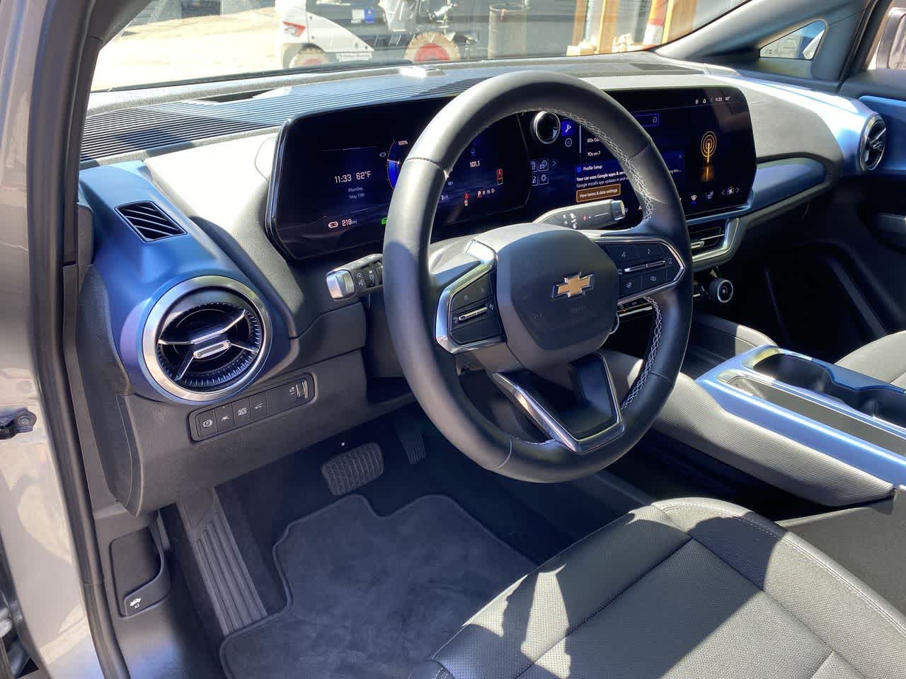 Thumbnail: 2025 Chevrolet Equinox - 2