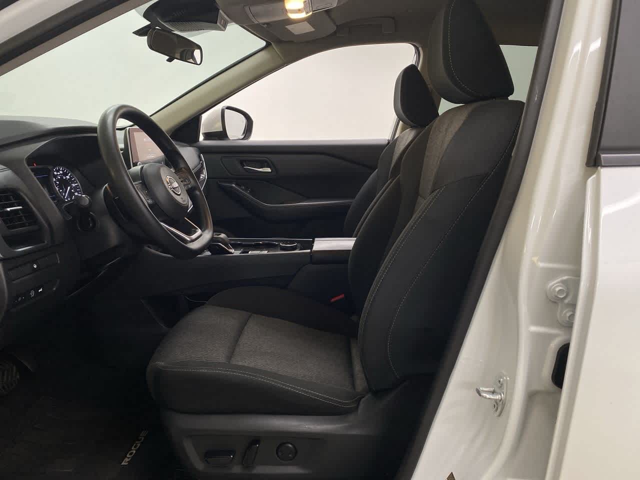 Thumbnail: 2024 Nissan Rogue - 14