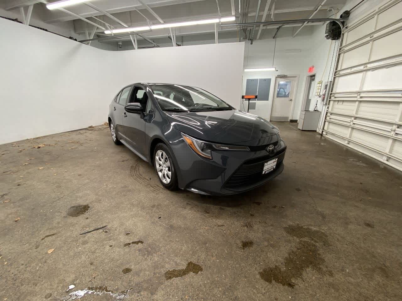 Thumbnail: 2023 Toyota Corolla - 8