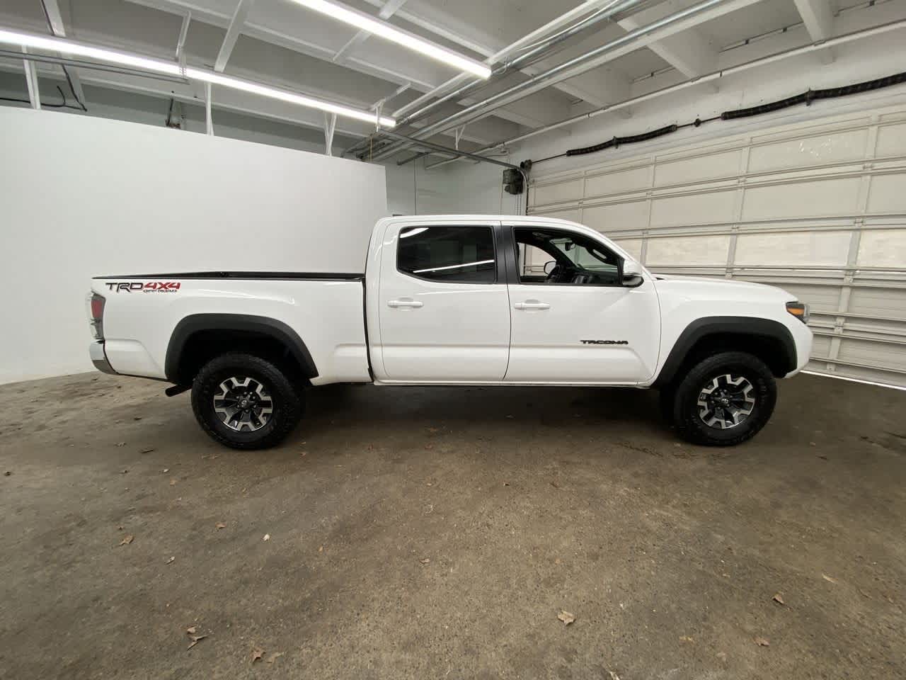 Thumbnail: 2023 Toyota Tacoma - 7