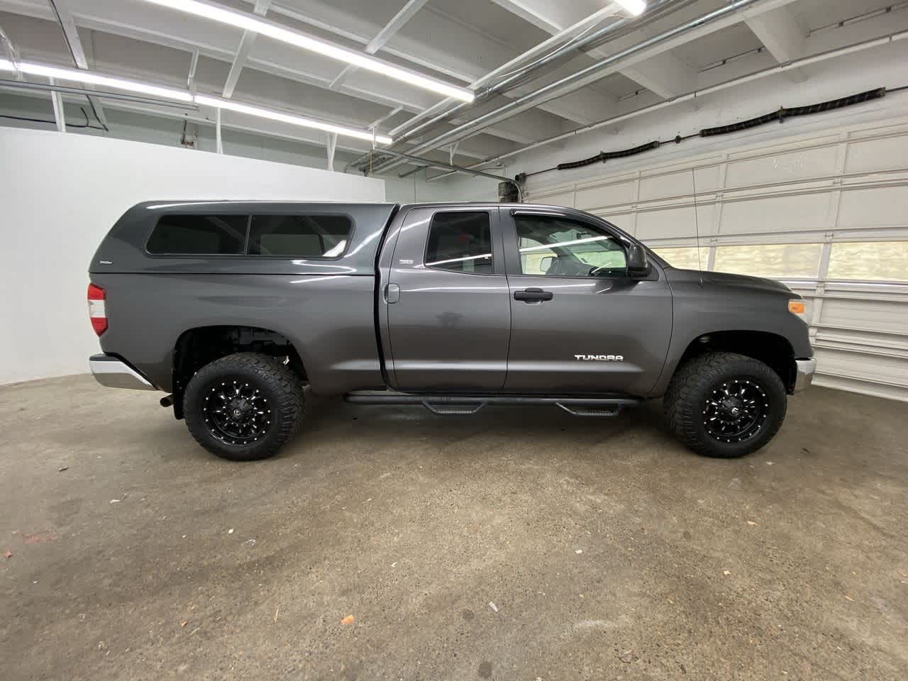 Thumbnail: 2014 Toyota Tundra - 7