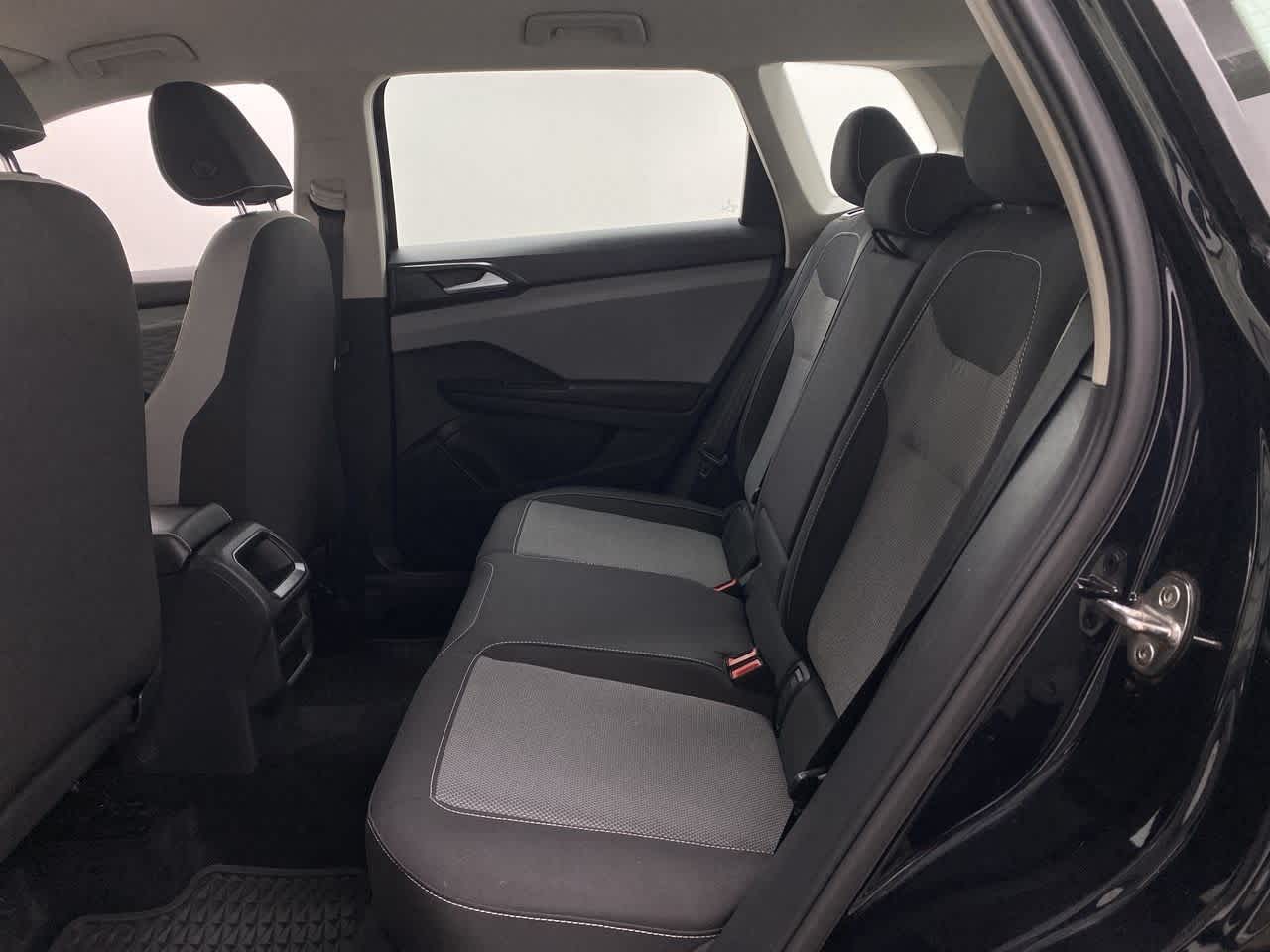 Thumbnail: 2022 Volkswagen Taos - 16