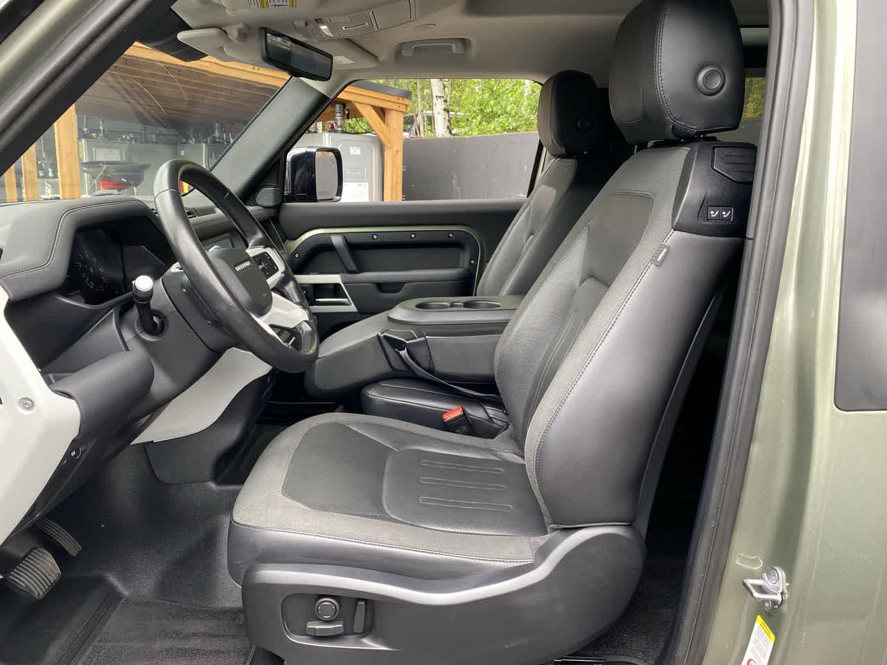 Thumbnail: 2021 Land Rover Defender - 13