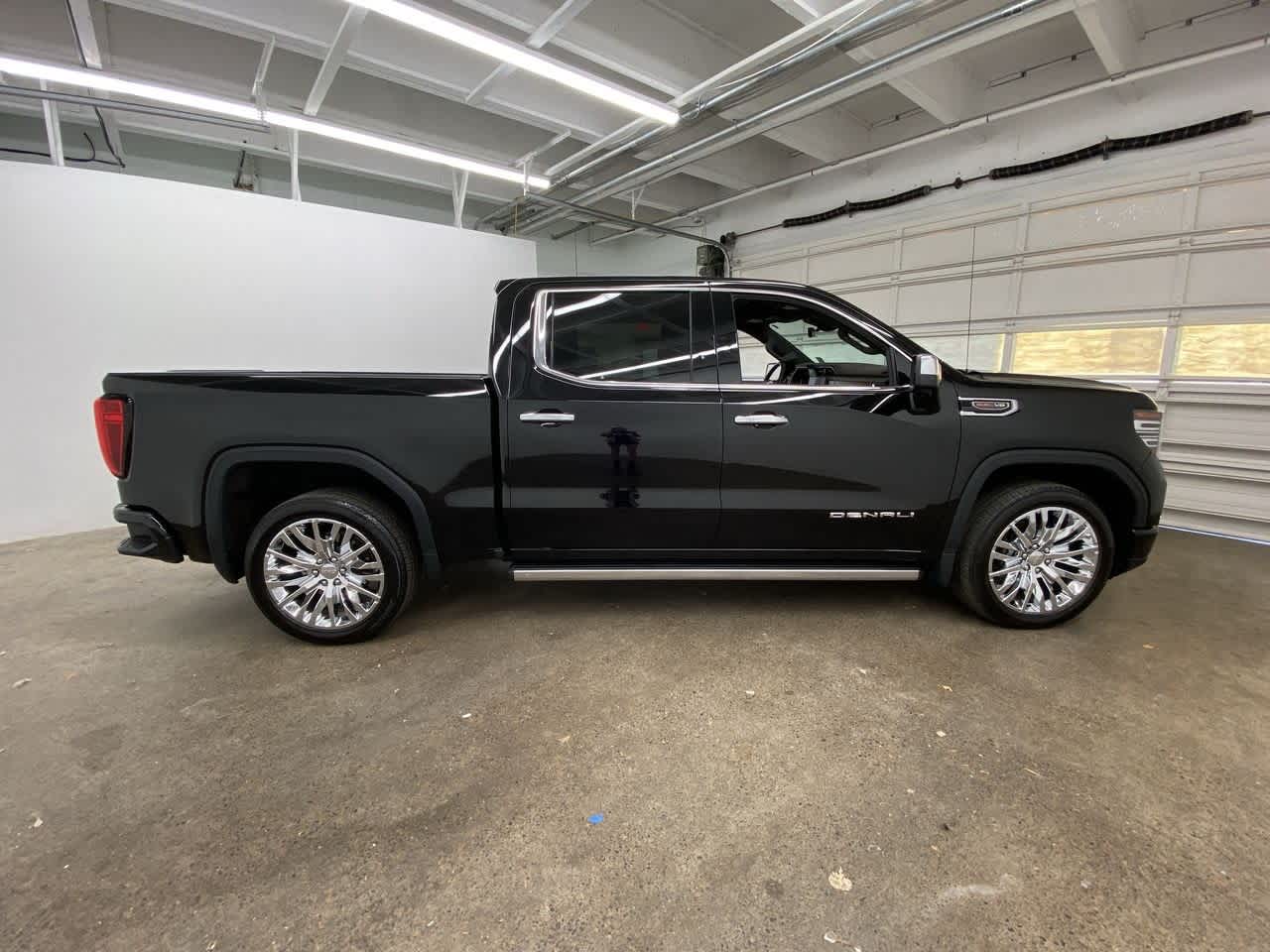 Thumbnail: 2023 GMC Sierra 1500 - 7