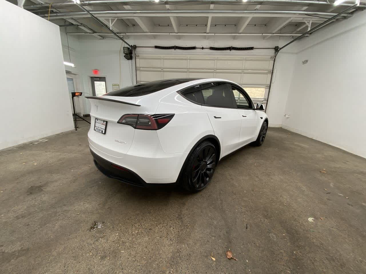 Thumbnail: 2023 Tesla Model Y - 6