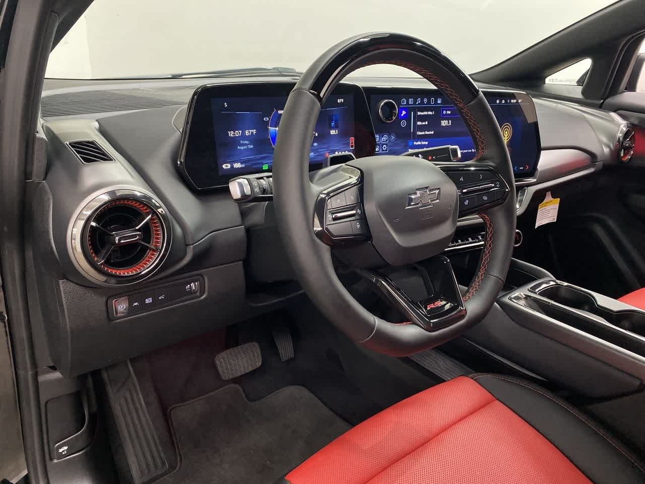 Used 2024 Chevrolet Equinox EV RS with VIN 3GN7DRRP0RS278501 for sale in Medford, OR