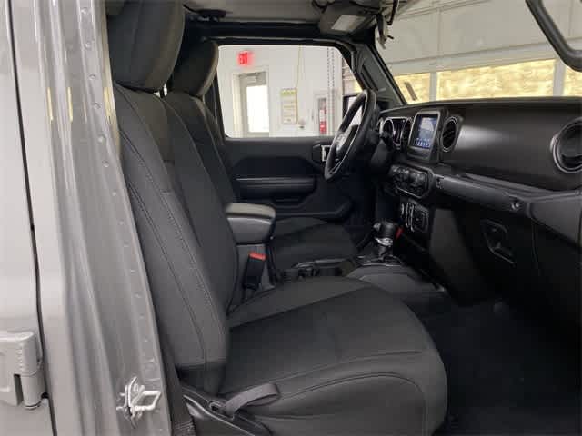2023 Jeep Gladiator Sport 18