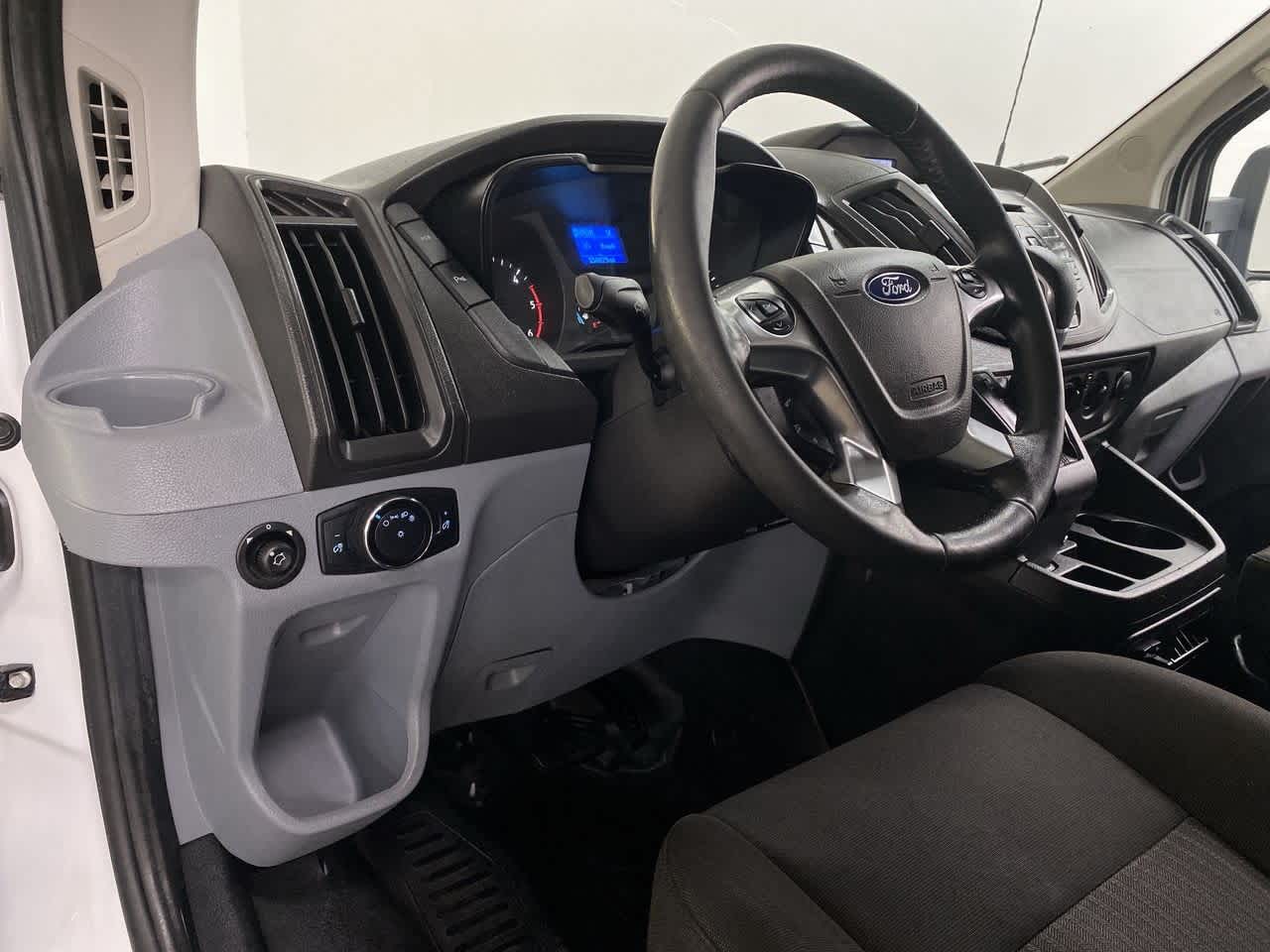 Thumbnail: 2016 Ford Transit Series - 2