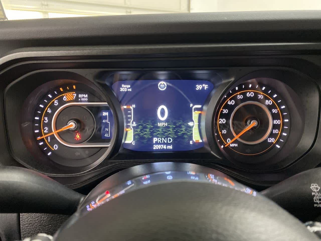 Thumbnail: 2025 Jeep Wrangler - 27