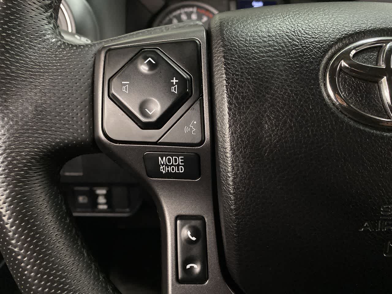 Thumbnail: 2021 Toyota Tacoma - 20