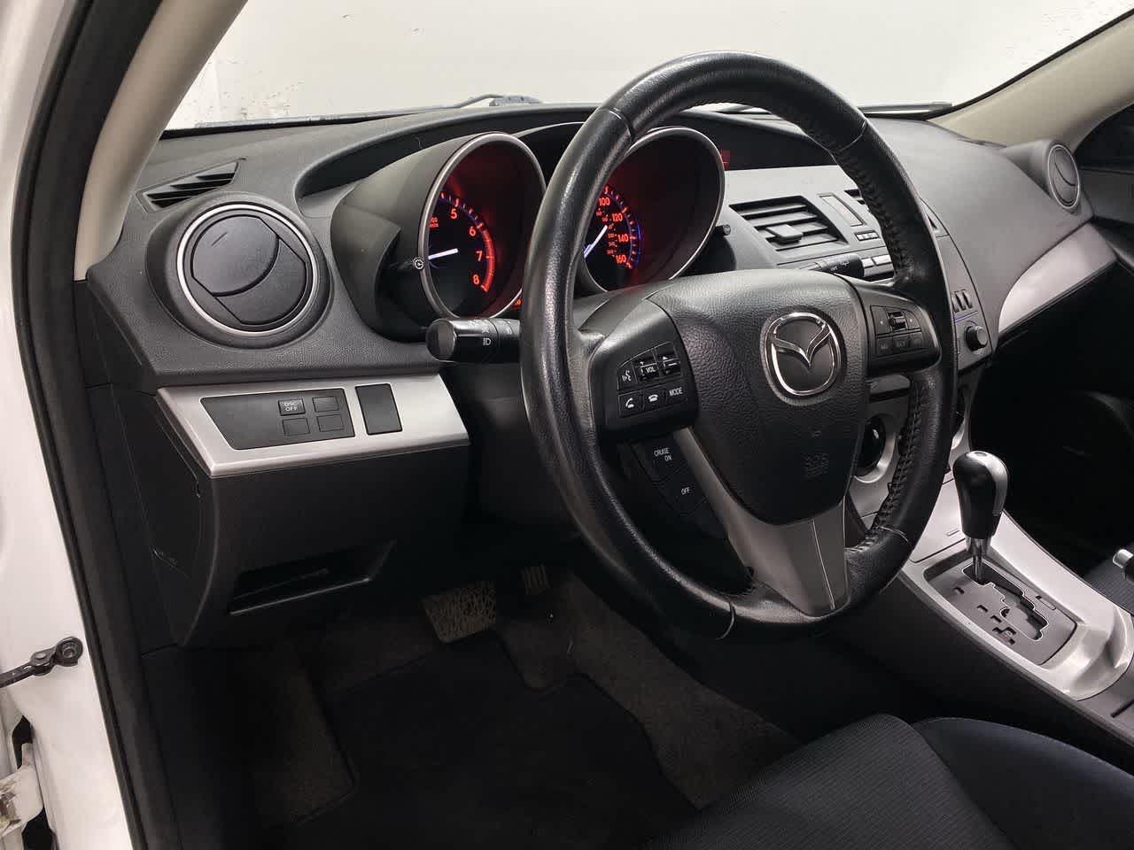 Thumbnail: 2010 Mazda Mazda3 - 2