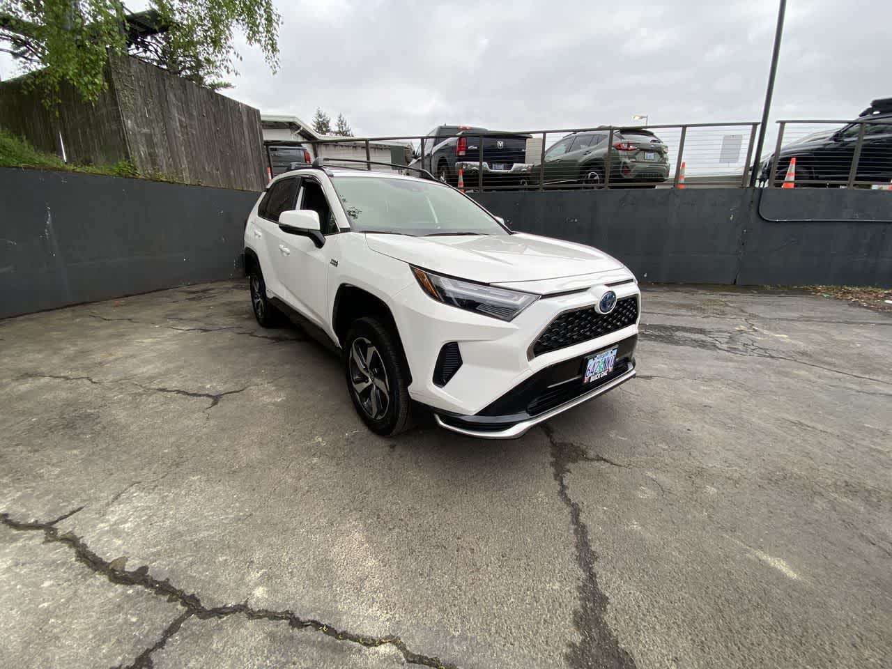 Thumbnail: 2023 Toyota RAV4 - 8