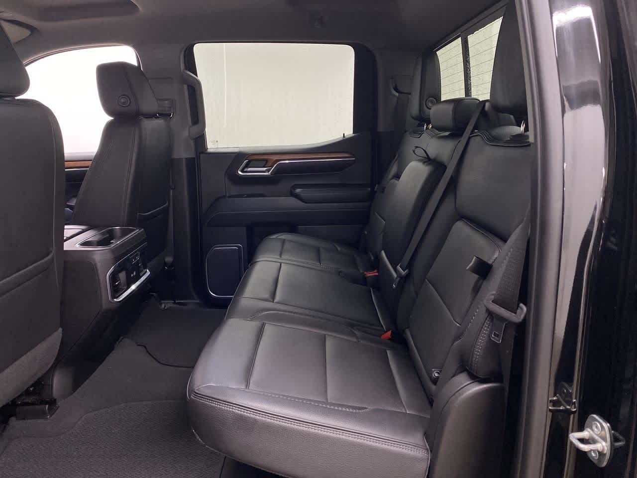 Thumbnail: 2023 GMC Sierra 1500 - 16