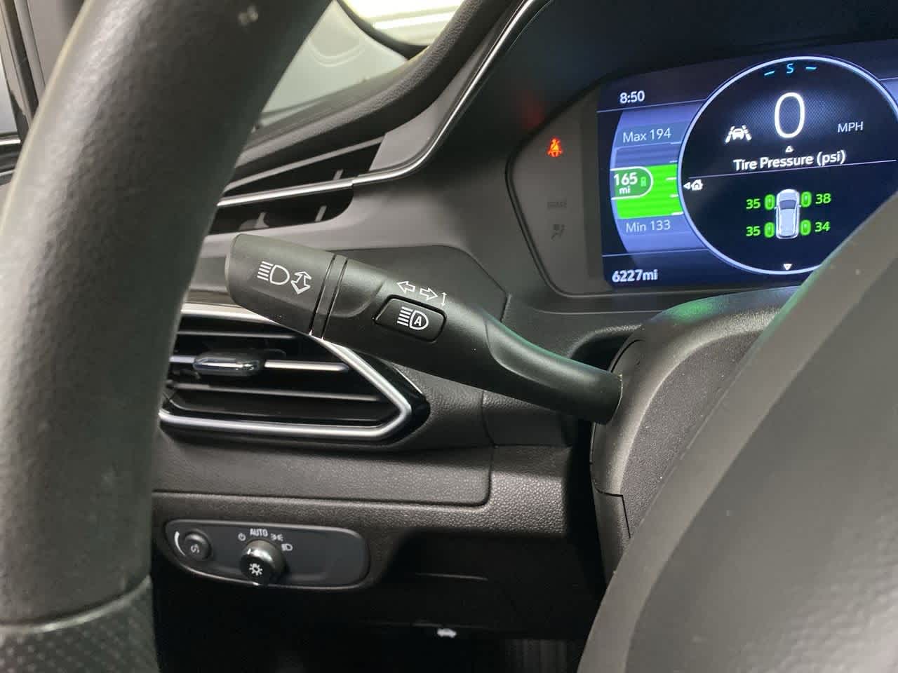 Thumbnail: 2022 Chevrolet Bolt EUV - 23