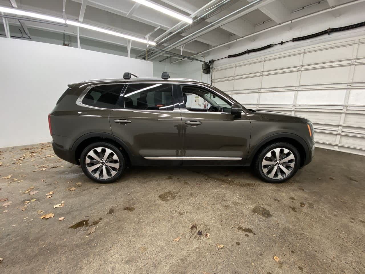 Thumbnail: 2021 Kia Telluride - 7