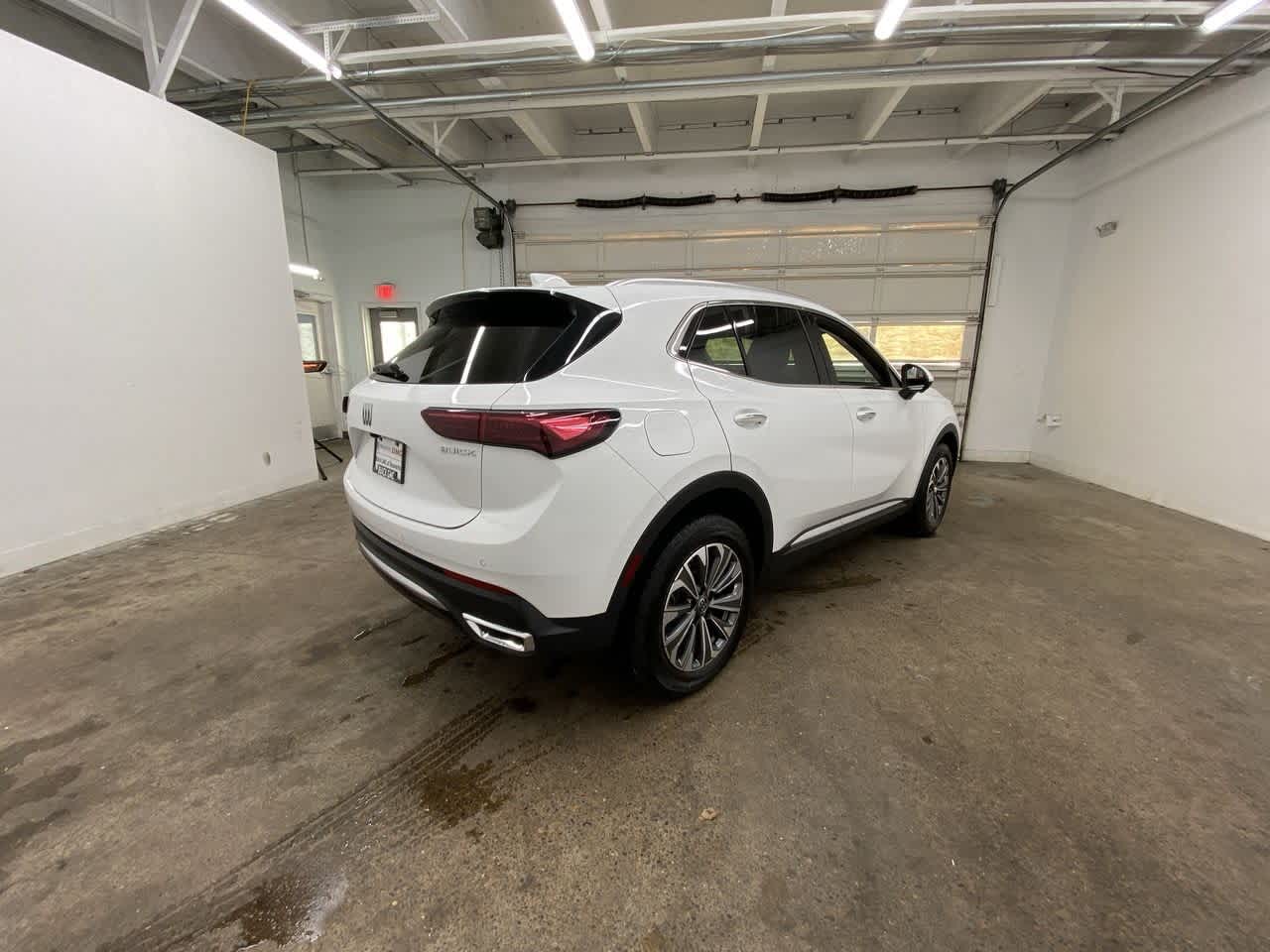 Thumbnail: 2025 Buick Envision - 6