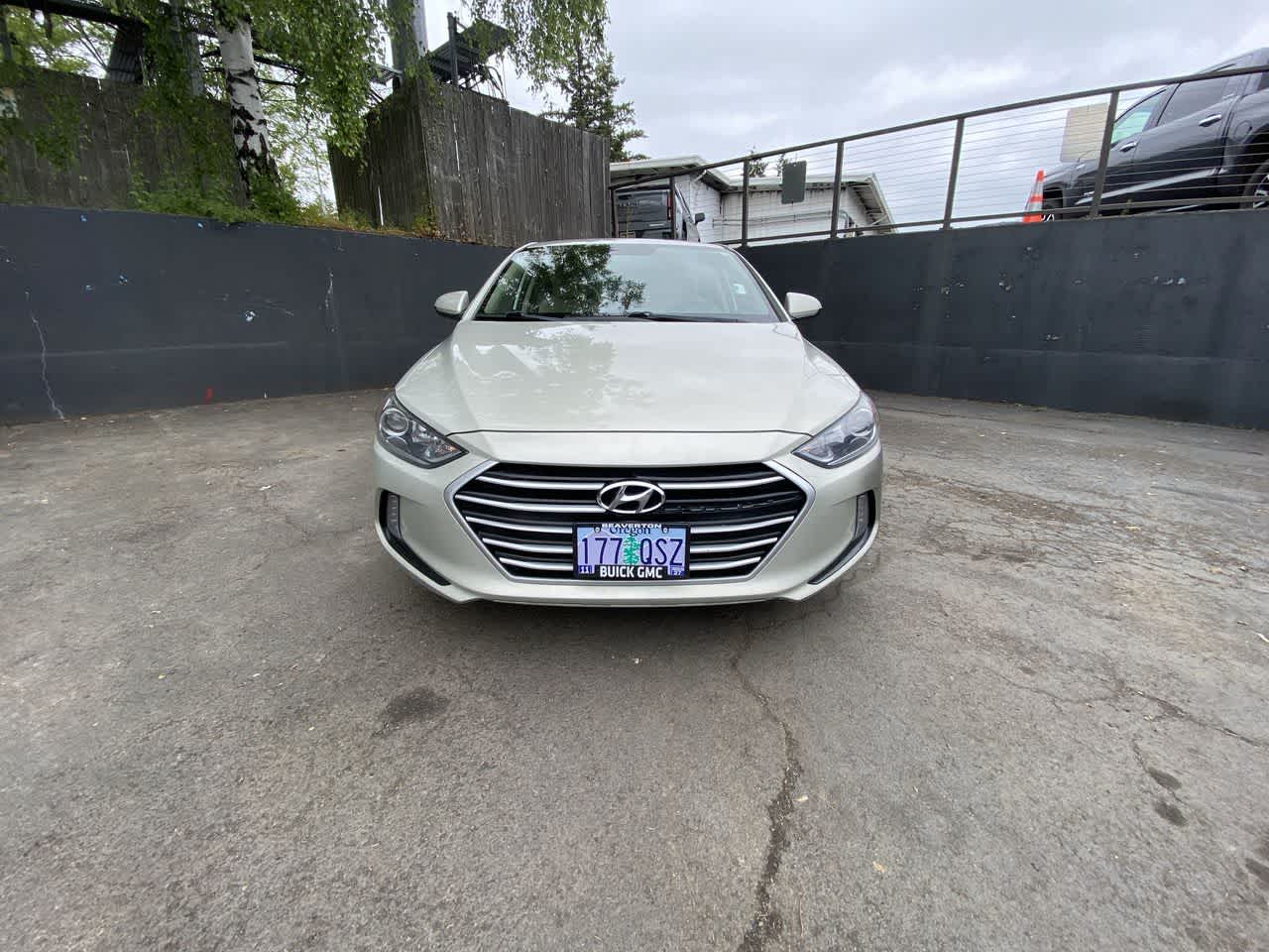 Thumbnail: 2018 Hyundai Elantra - 9