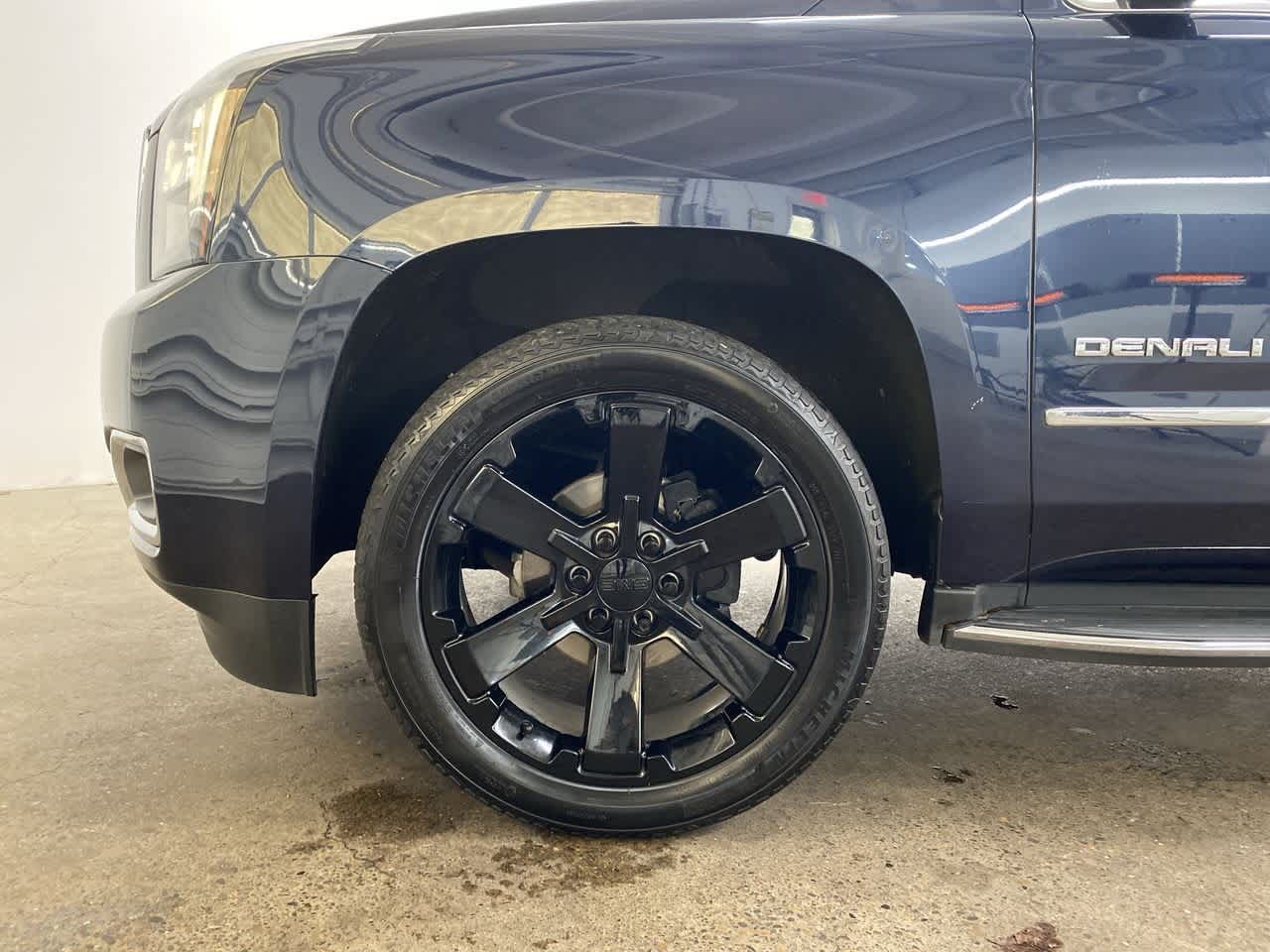 Thumbnail: 2019 GMC Yukon - 11