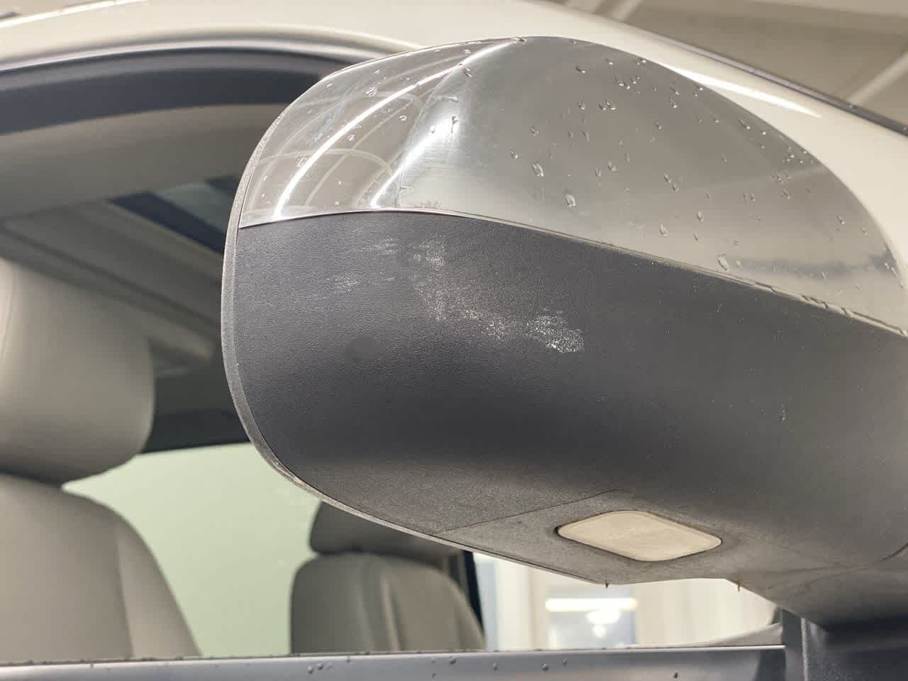 Thumbnail: 2012 Chevrolet Avalanche 1500 - 35