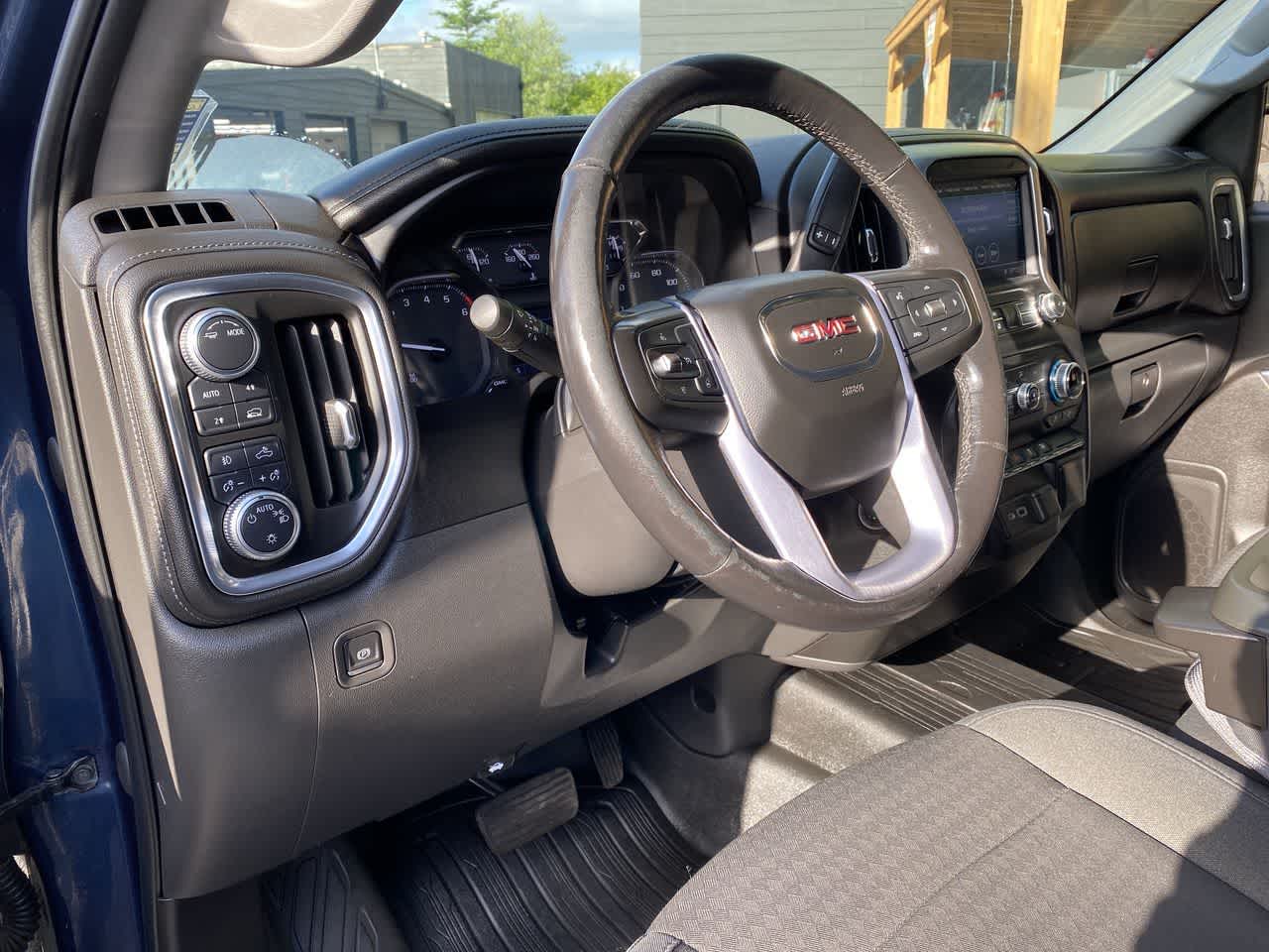 Thumbnail: 2020 GMC Sierra 1500 - 2