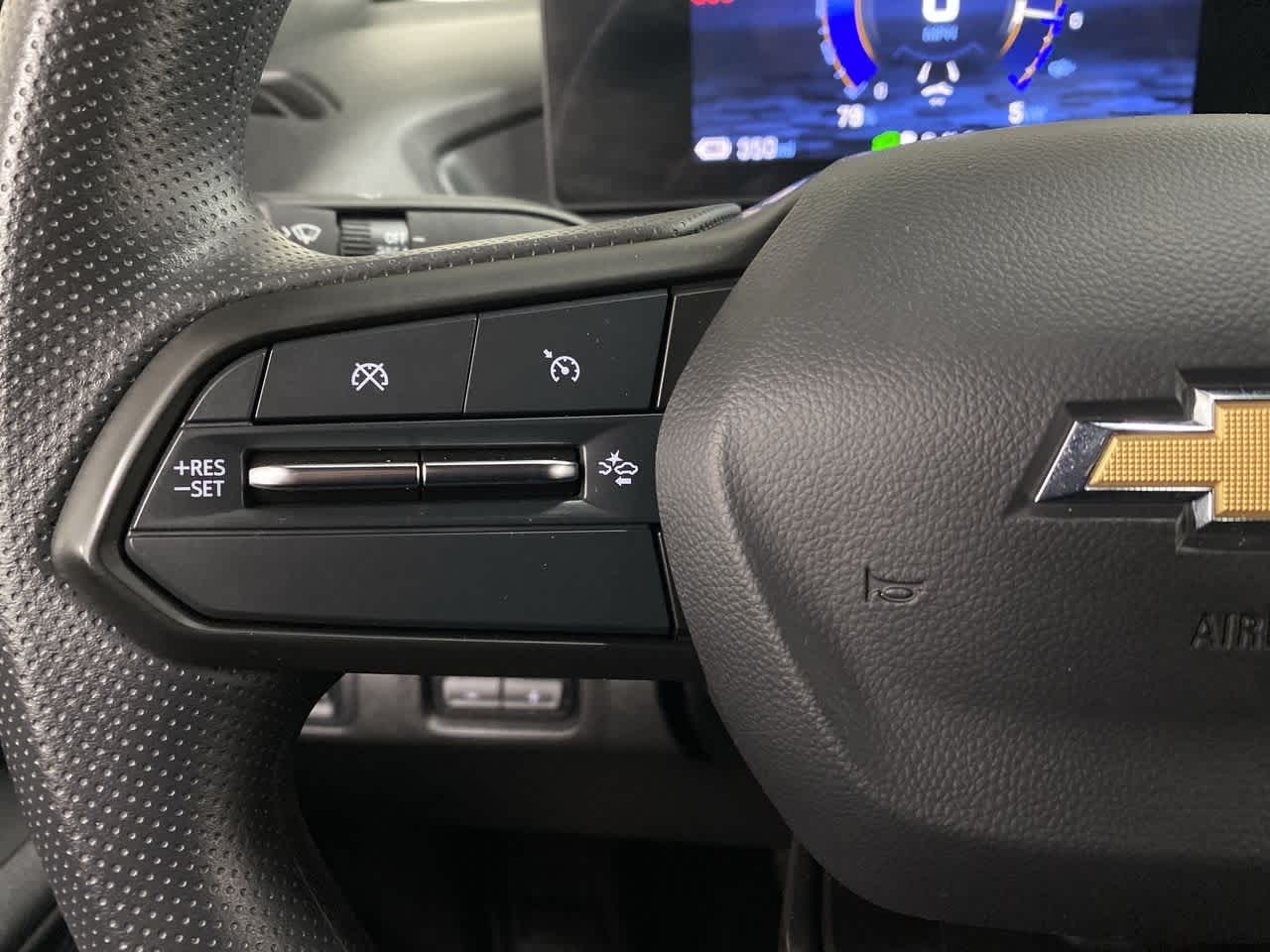 Thumbnail: 2024 Chevrolet Silverado EV - 20