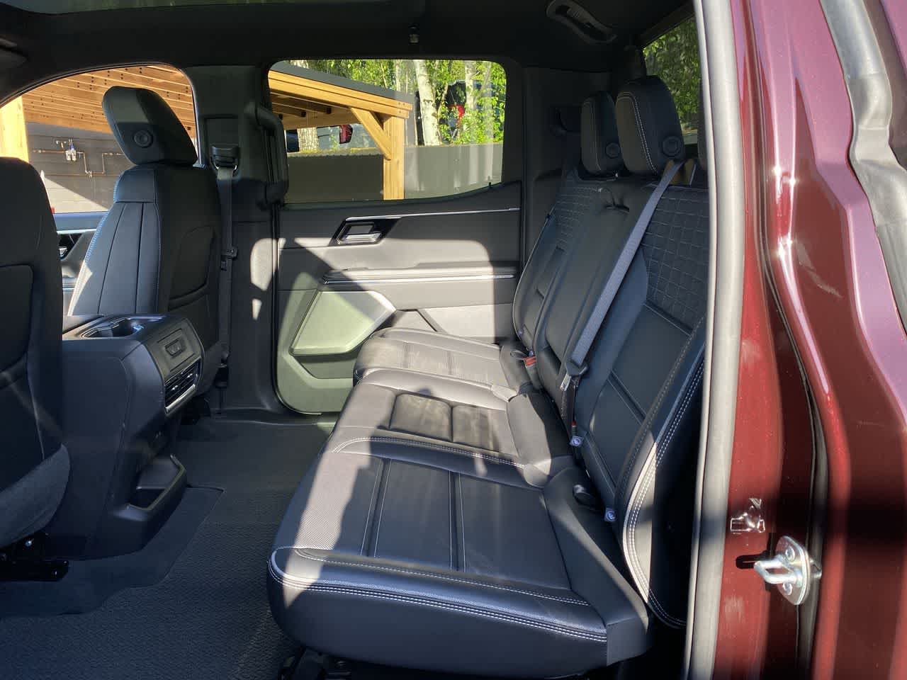 Thumbnail: 2025 GMC Sierra EV - 16