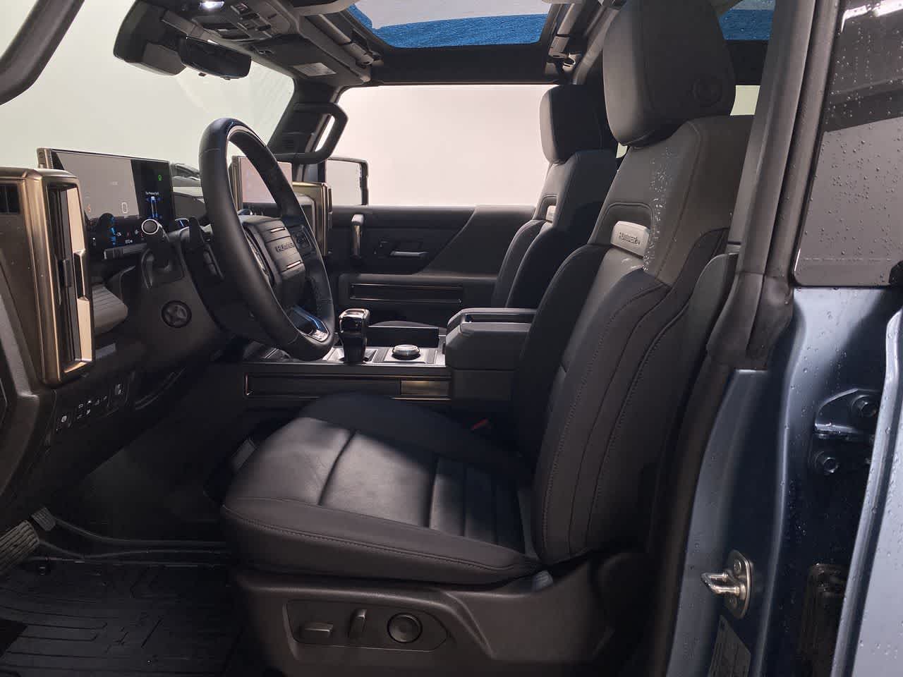 Thumbnail: 2024 GMC Hummer EV - 13