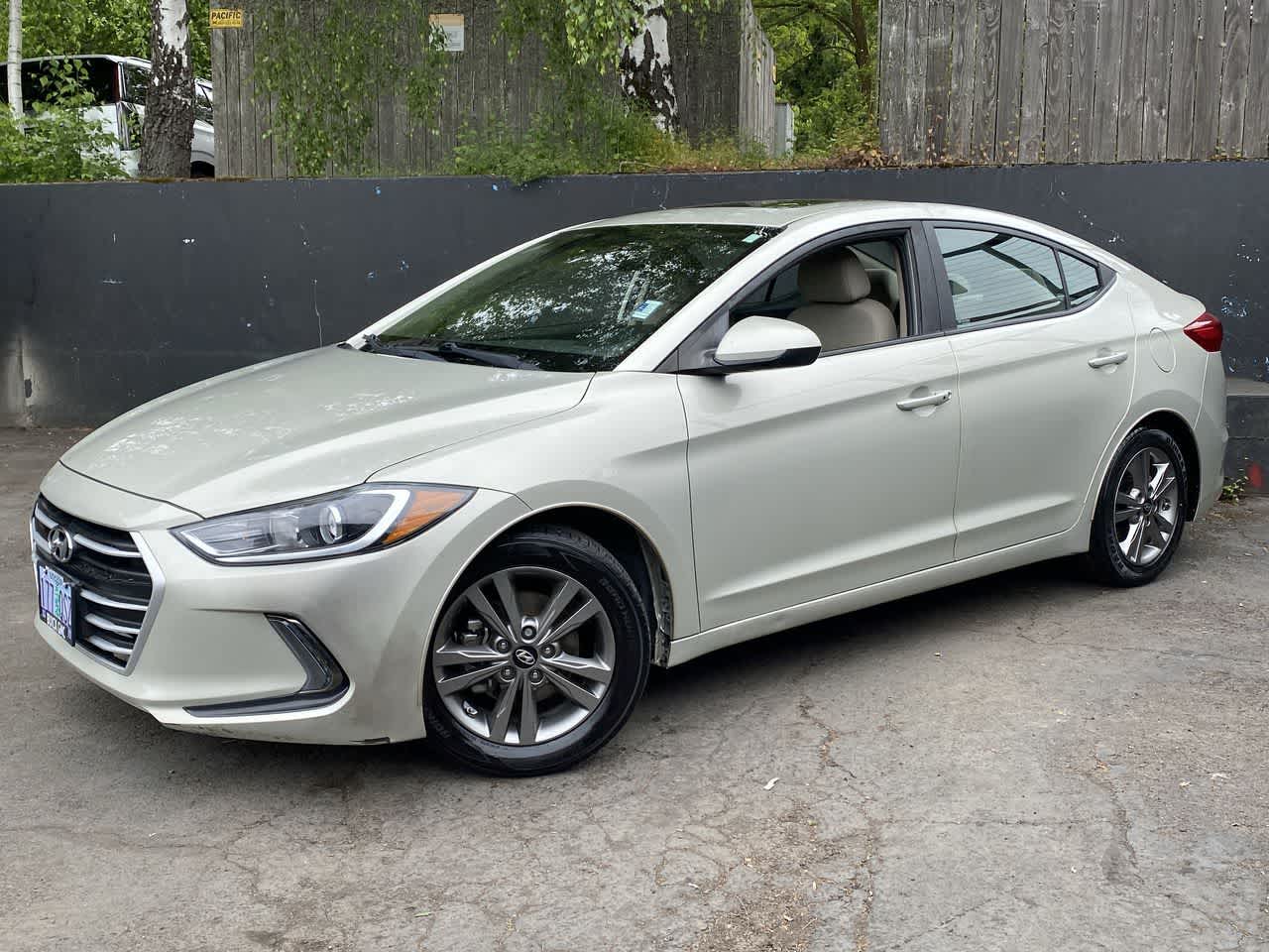 Thumbnail: 2018 Hyundai Elantra - 1