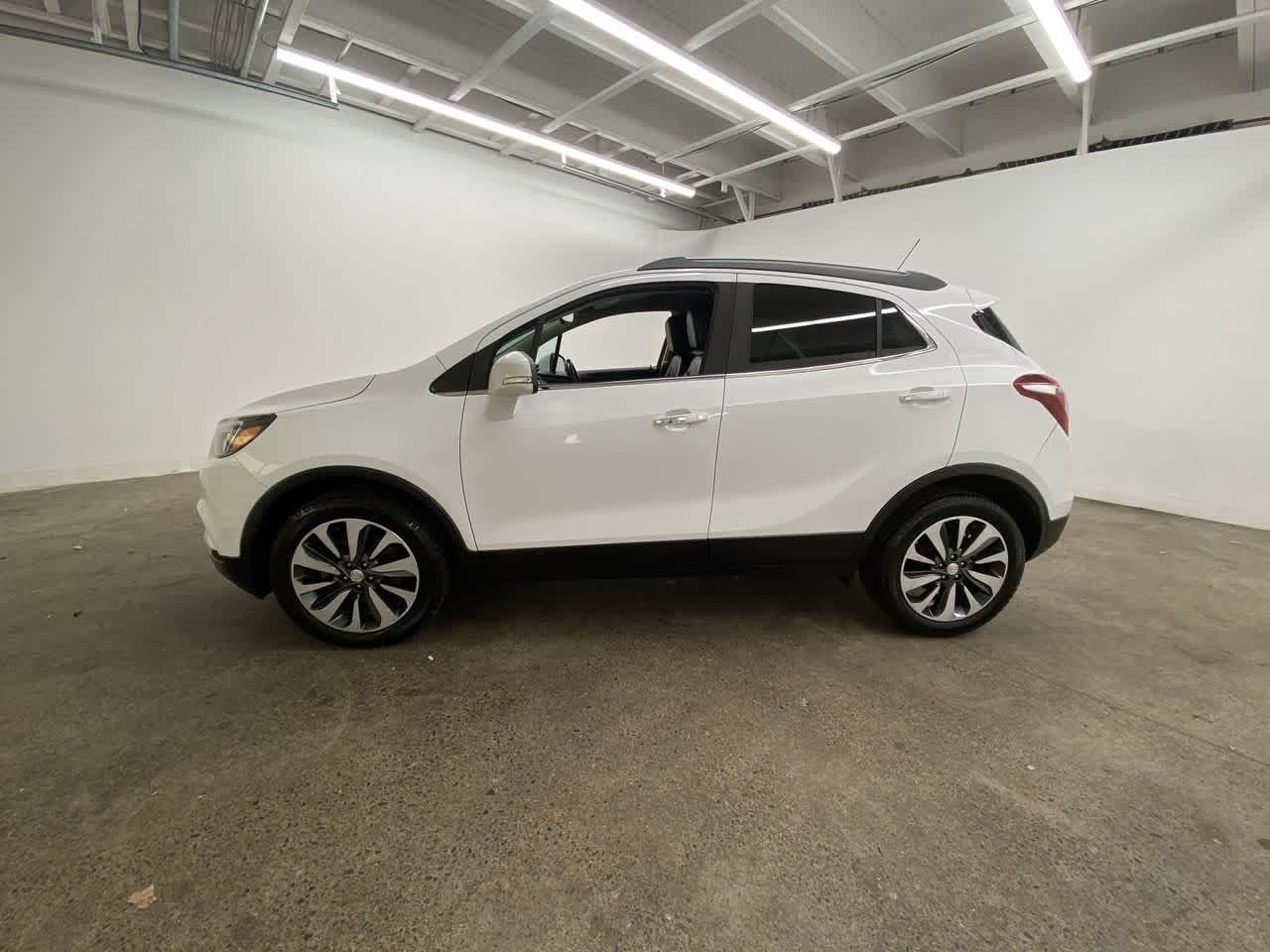 Thumbnail: 2020 Buick Encore - 3