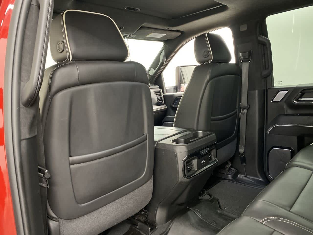 Thumbnail: 2024 GMC Sierra 2500 - 15