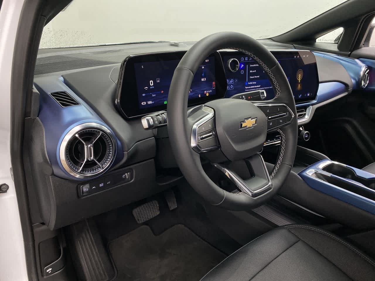 Thumbnail: 2025 Chevrolet Equinox - 2