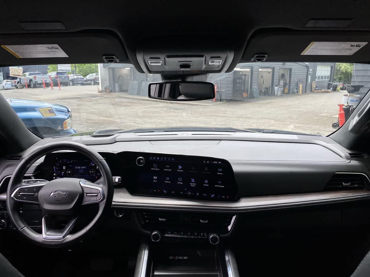 Thumbnail: 2025 Chevrolet Suburban - 13