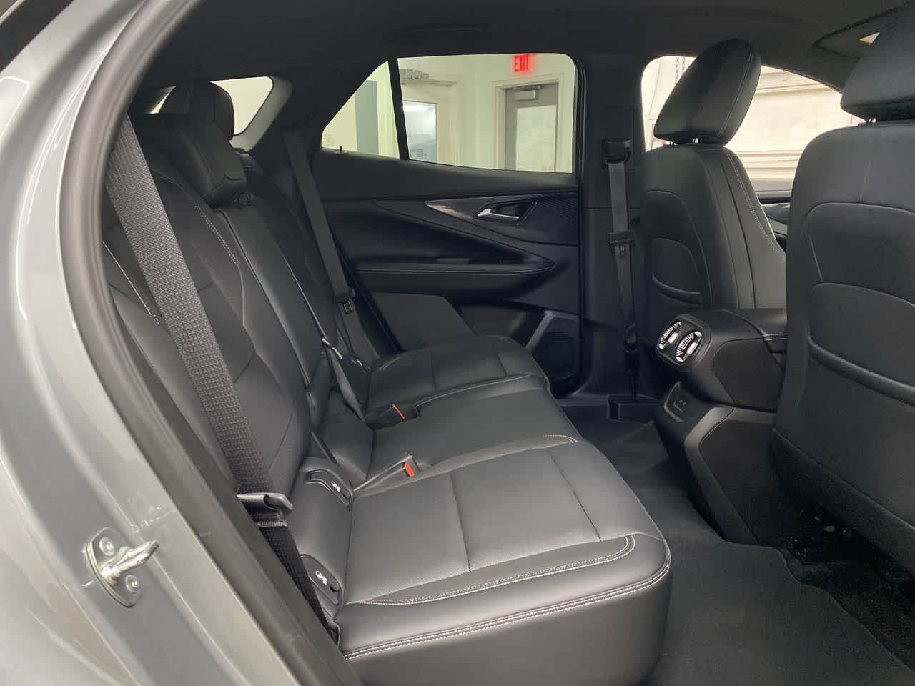 Thumbnail: 2024 Chevrolet Blazer EV - 17