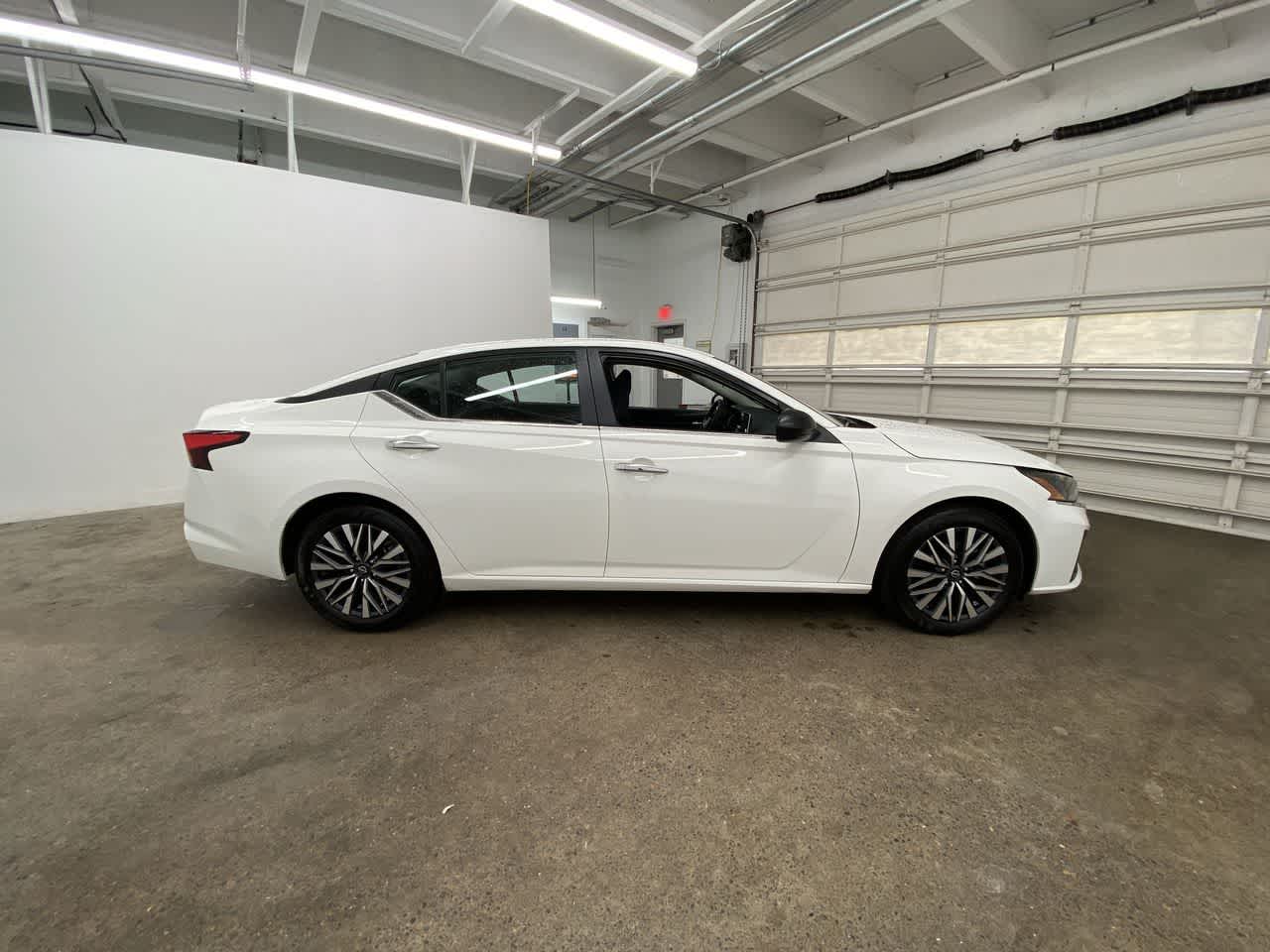 Thumbnail: 2025 Nissan Altima - 7