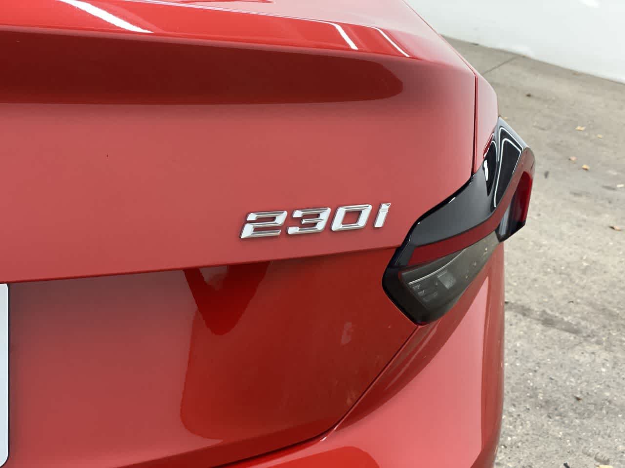 Thumbnail: 2023 BMW 2 Series - 10