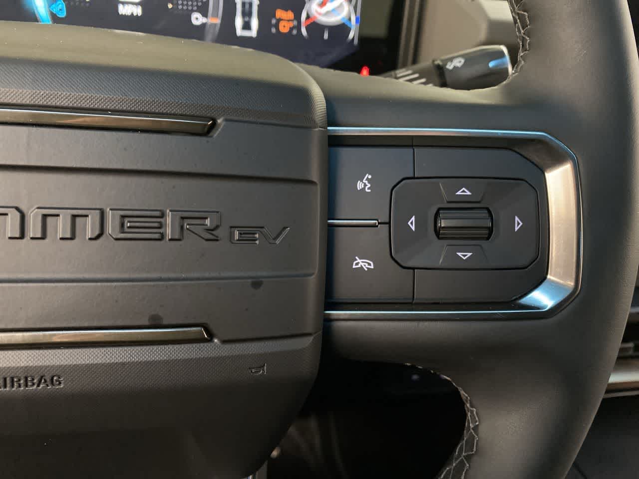 Thumbnail: 2024 GMC Hummer EV - 21