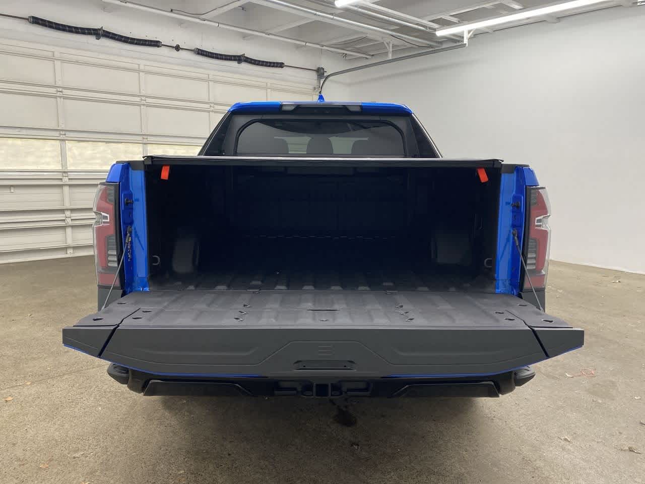 Thumbnail: 2025 Chevrolet Silverado EV - 29