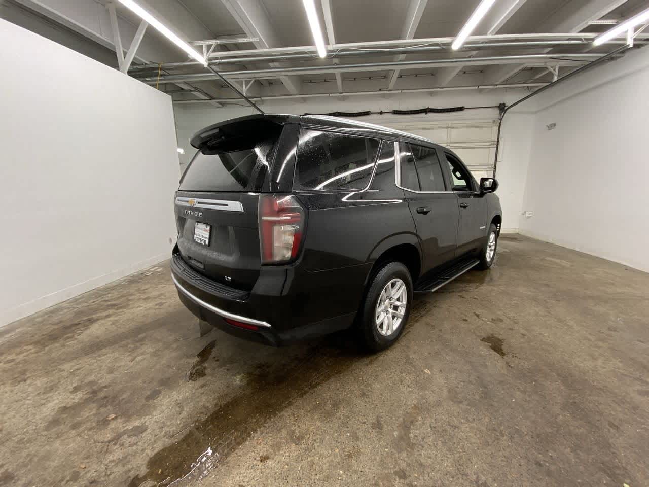 Thumbnail: 2022 Chevrolet Tahoe - 6